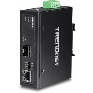 Hardened Industrial 100/1000Base-T to SFP Media Co